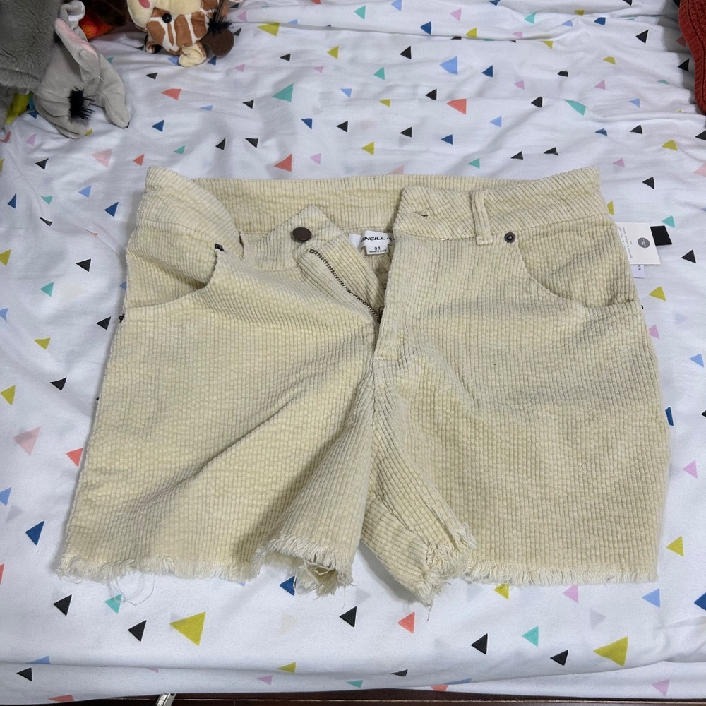 O’Neill Corduroy Shorts - Picture 2 of 4